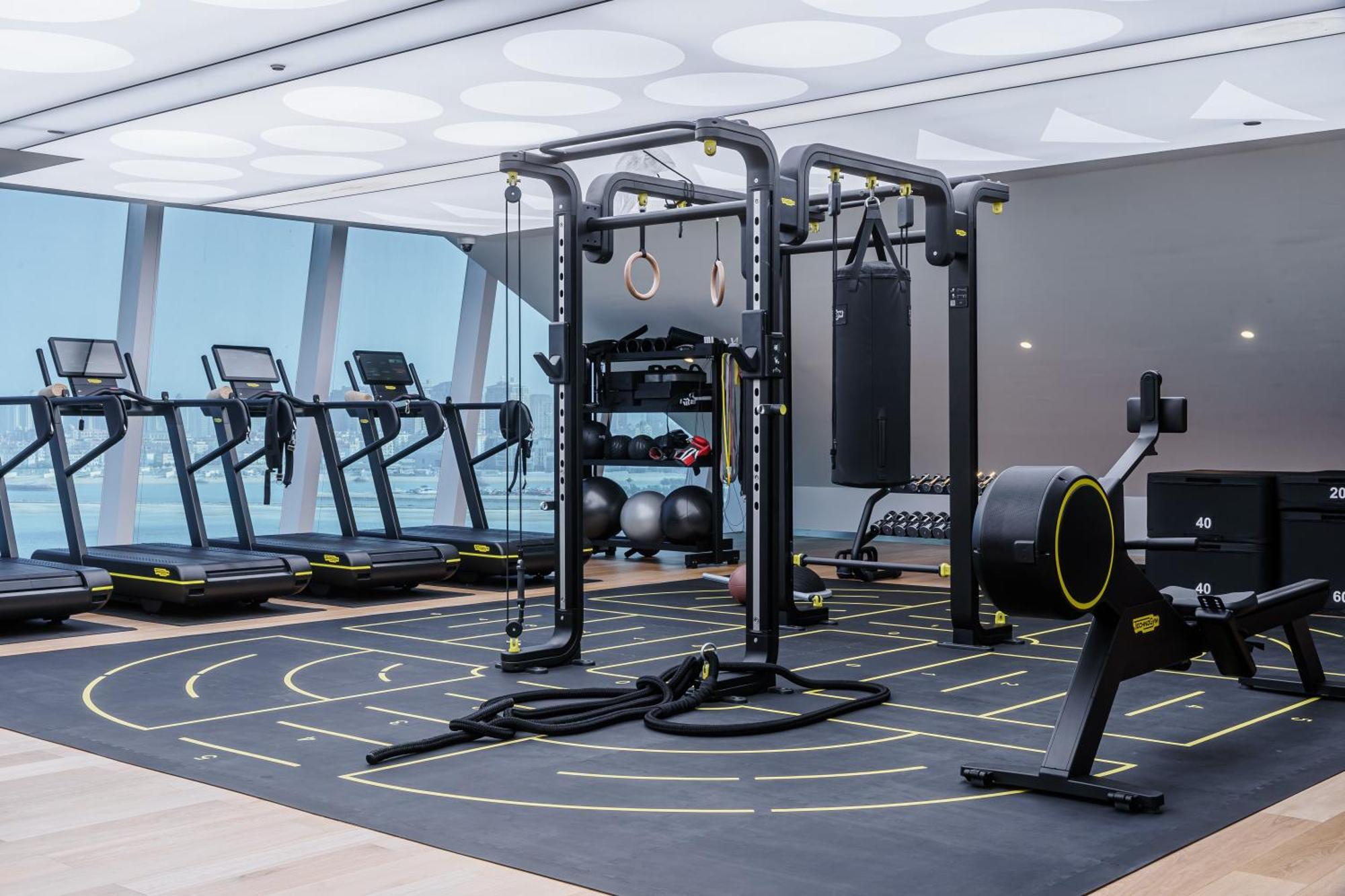 Fairmont Doha Lusail Exterior foto The gym at the 2012 London Olympics